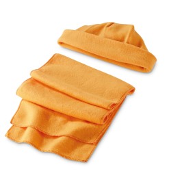 Beanie og skjerf sett